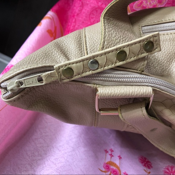 FASHION HANDBAG - Picture 5 of 8